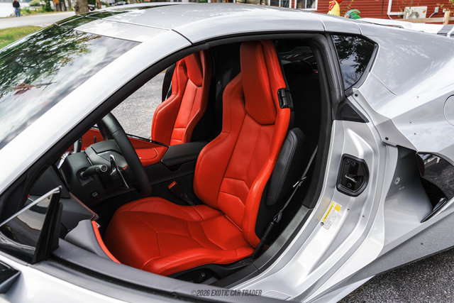 Used 2020 Chevrolet Corvette Stingray Preferred Cpe w/ 2LT Preferred Equipment Group RWD image 28