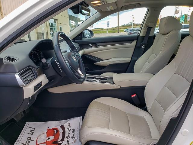 Used 2020 Honda Accord Touring image 10