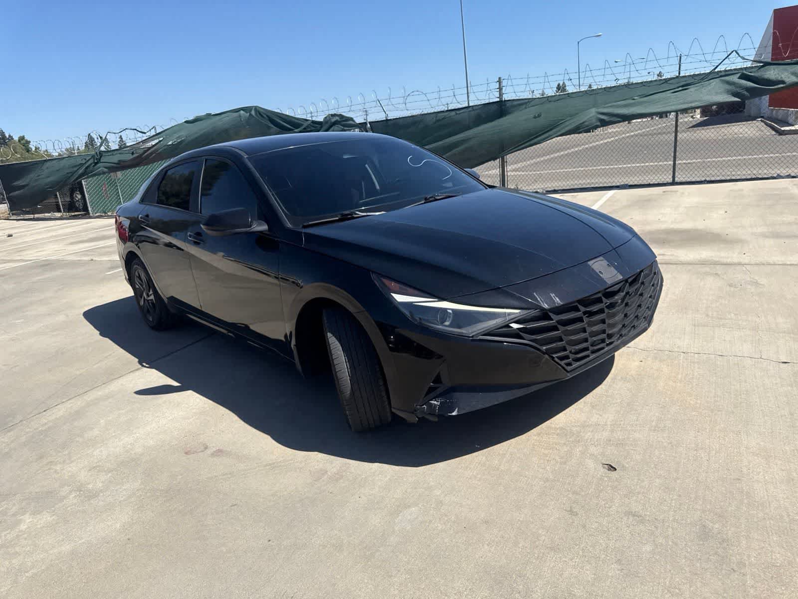 Used 2023 Hyundai Elantra Blue FWD image 3