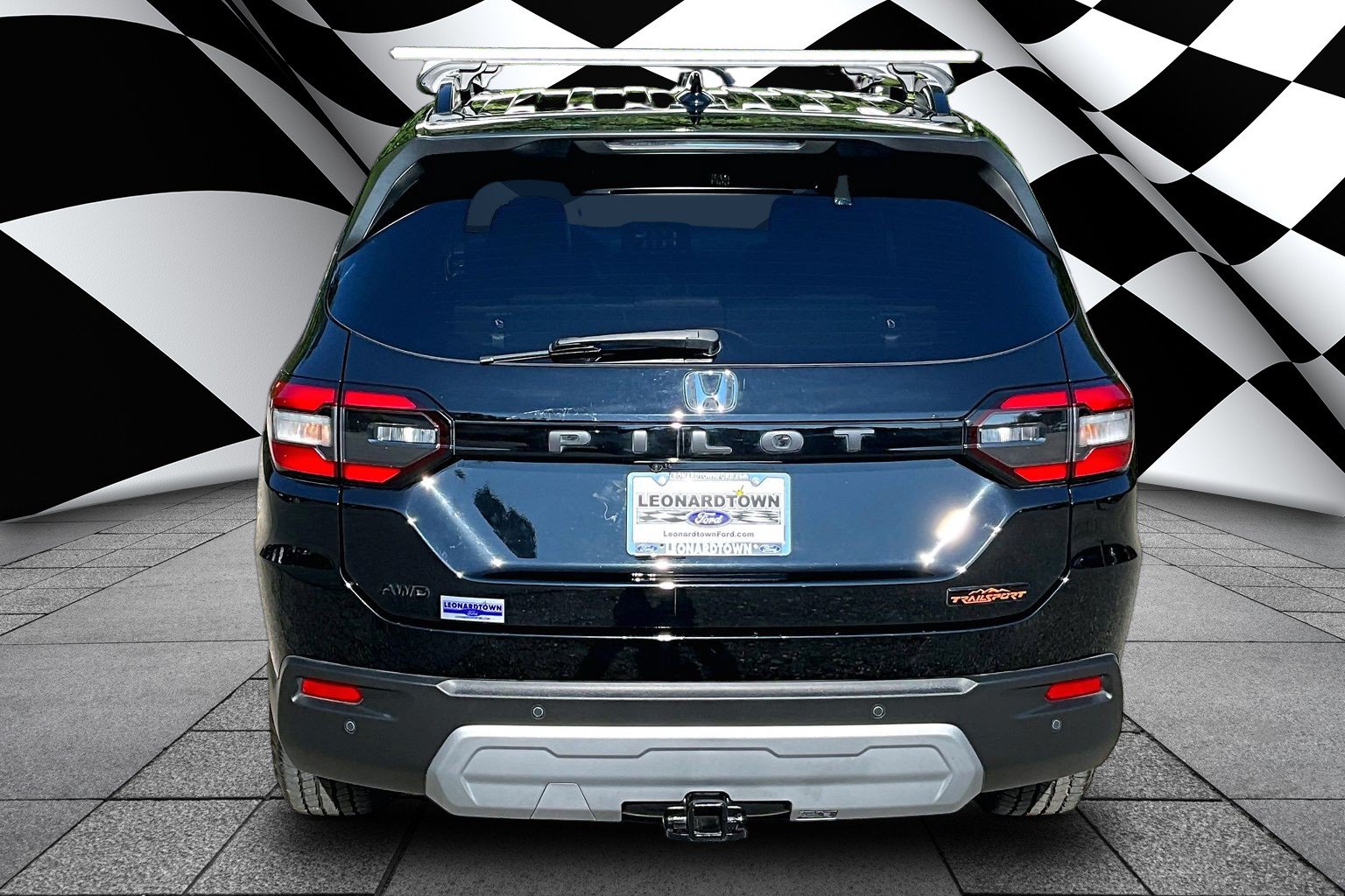 Used 2023 Honda Pilot TrailSport image 5