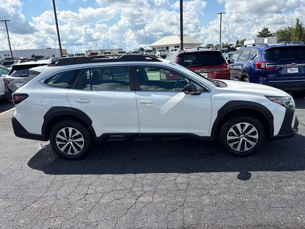Certified 2024 Subaru Outback AWD/4WD image 2