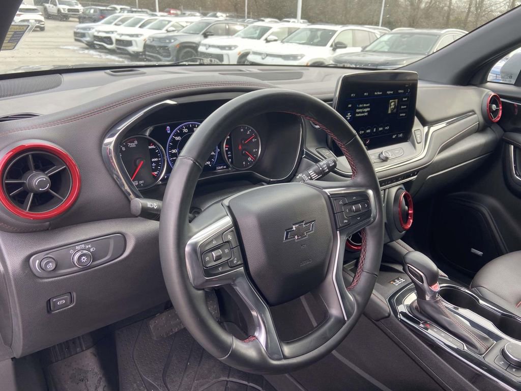 Used 2024 Chevrolet Blazer RS w/ Enhanced Convenience Package FWD image 15
