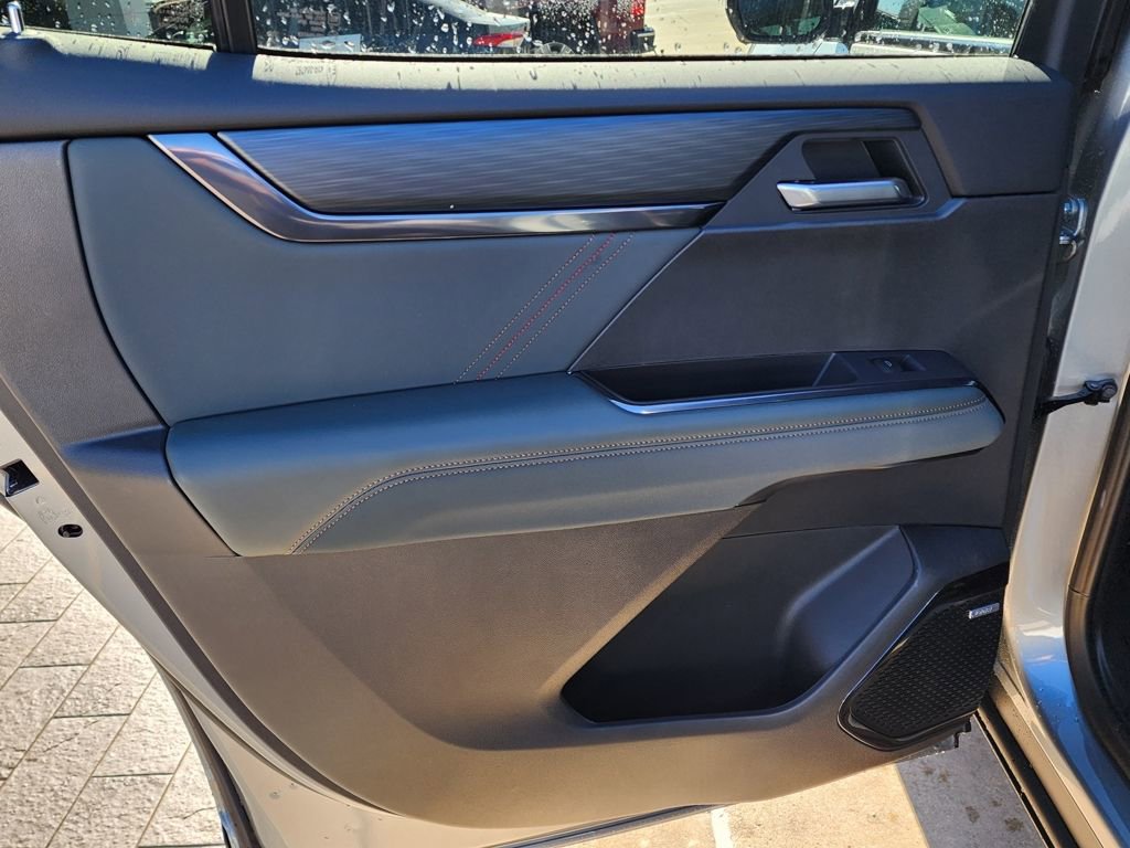 New 2026 GMC Acadia AT4 w/ Super Cruise Package image 45