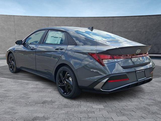 New 2026 Hyundai Elantra SEL Sport FWD image 5