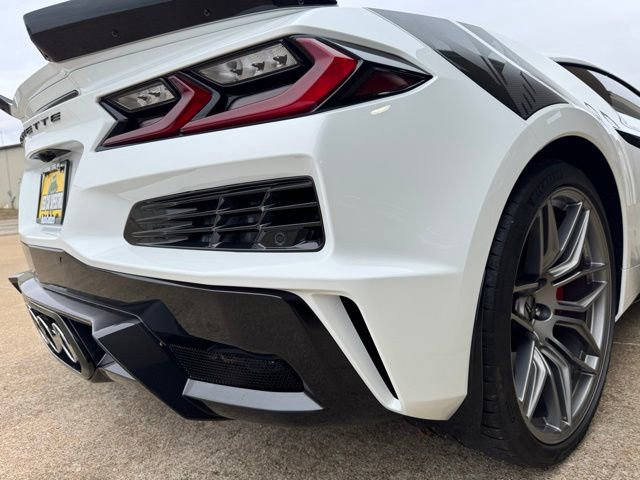 Used 2025 Chevrolet Corvette Z06 image 23