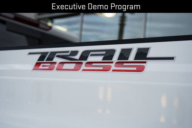 Used 2026 Chevrolet Silverado 1500 LT Trail Boss w/ LT Trail Boss Premium Package image 13