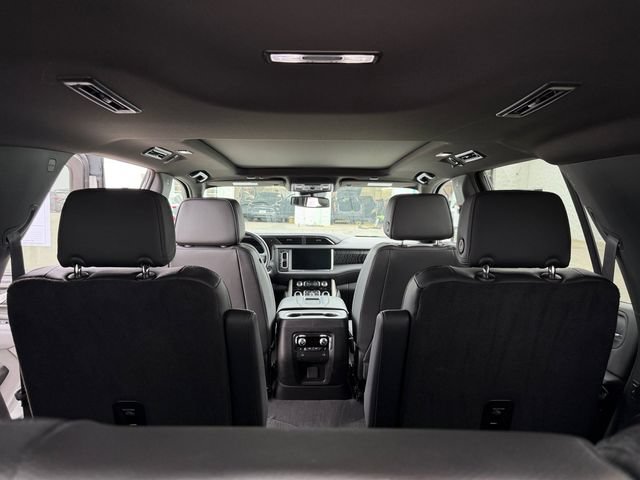 Used 2024 GMC Yukon Denali AWD/4WD image 20
