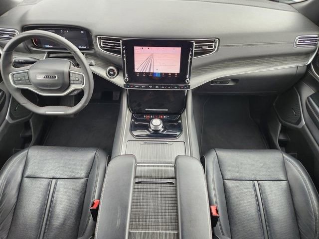 Used 2024 Jeep Wagoneer Series II w/ Flexible Seating Group RWD image 26
