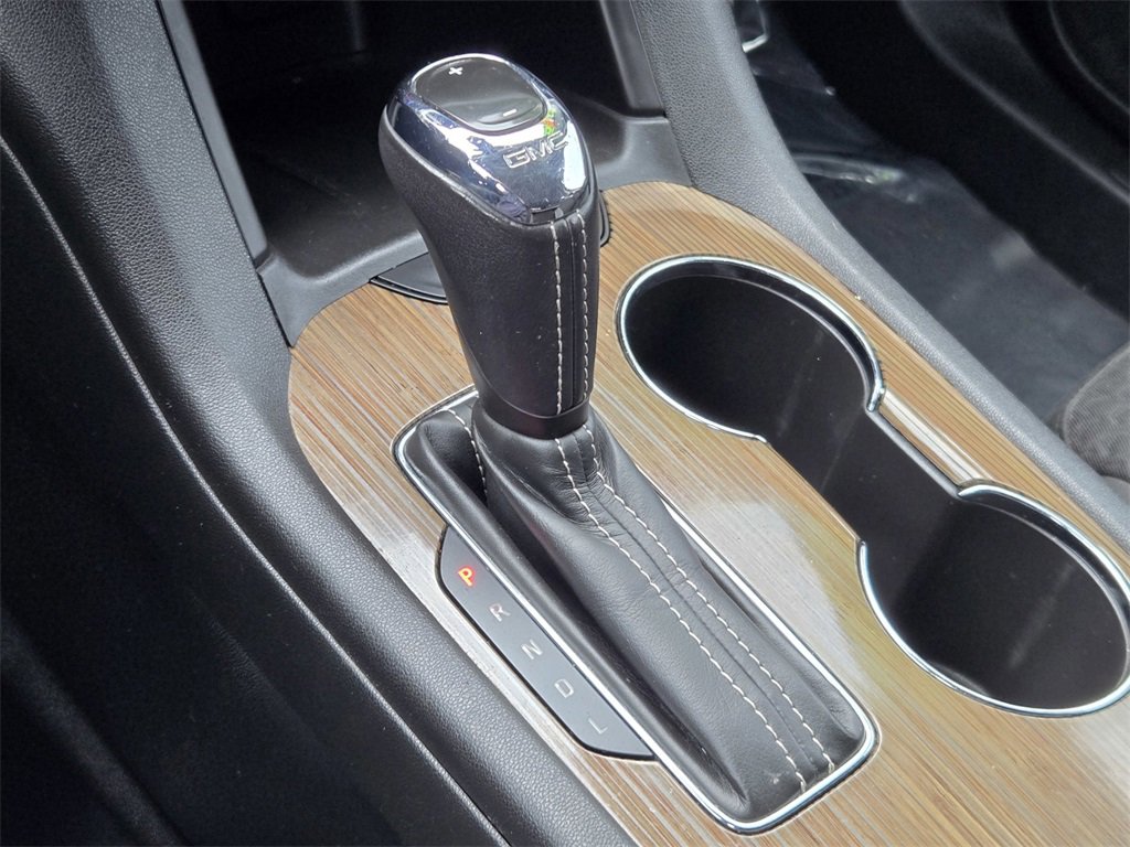 Used 2018 GMC Acadia SLE image 21