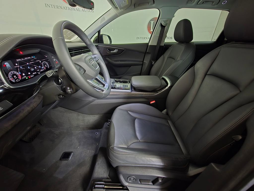 Used 2023 Audi Q7 3.0T Premium Plus w/ Premium Plus Package image 13