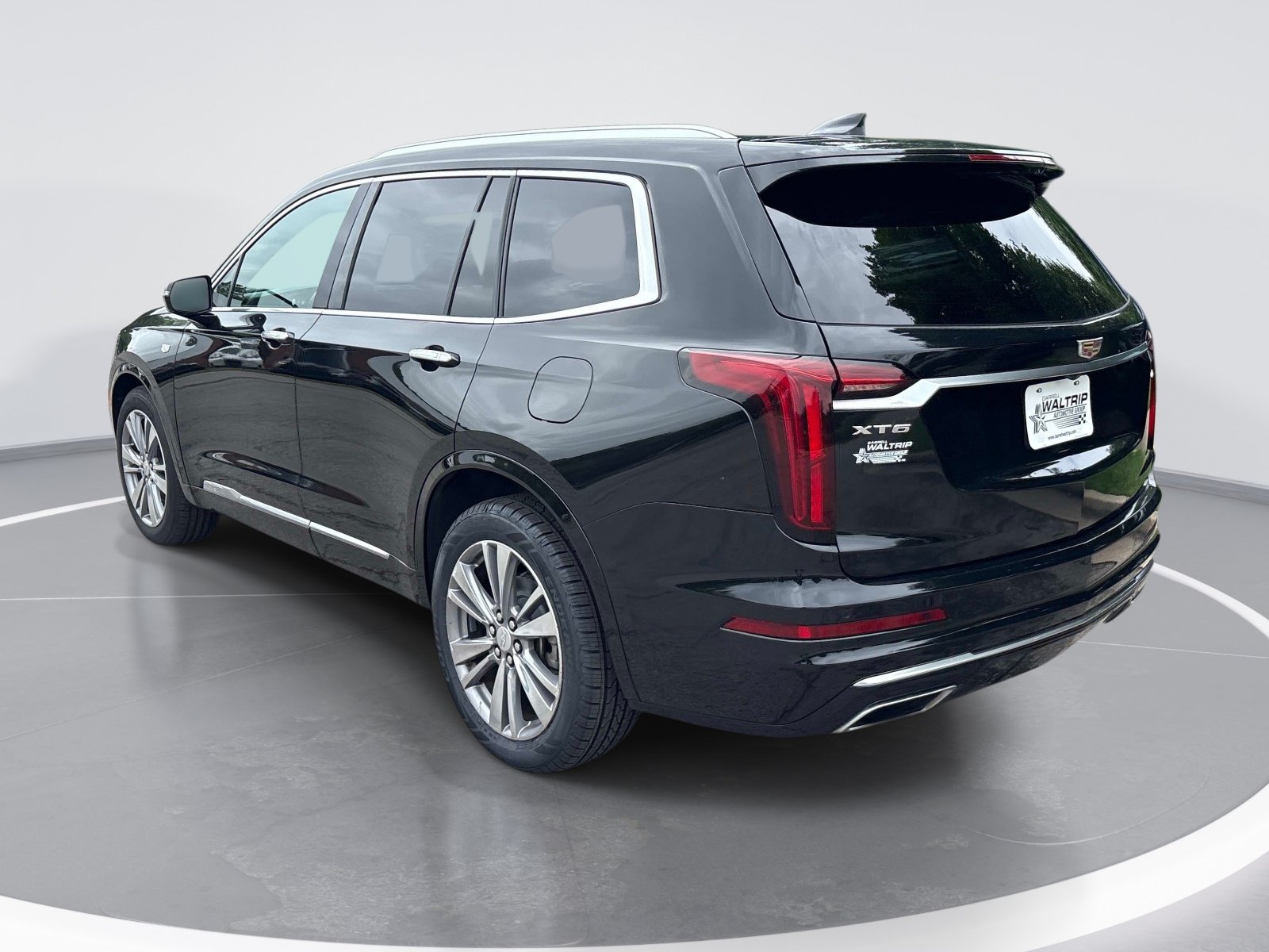 Used 2020 Cadillac XT6 Premium Luxury FWD image 6