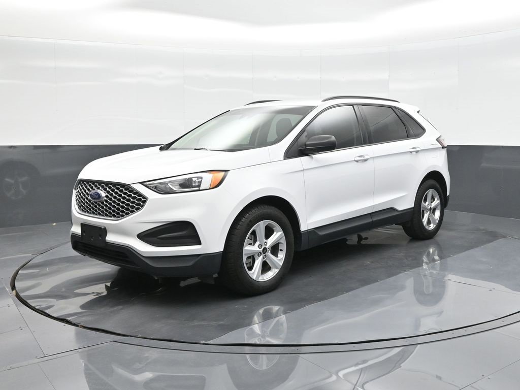 Used 2024 Ford Edge SE image 1