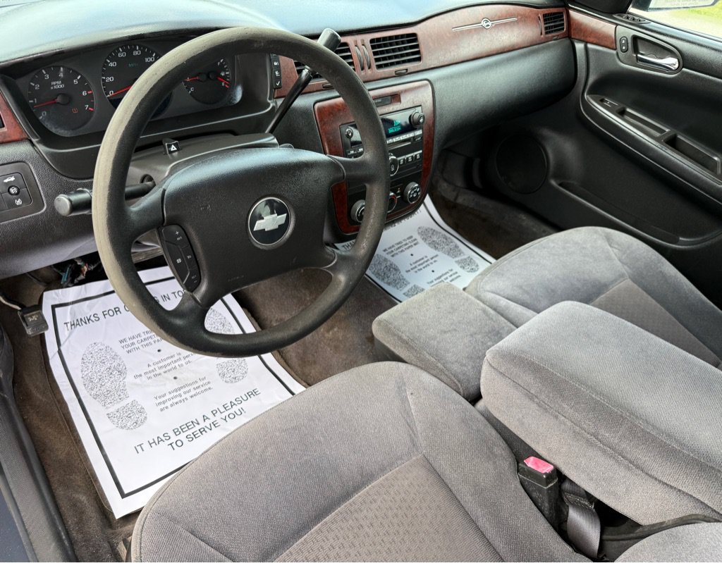 Used 2008 Chevrolet Impala LS FWD image 9