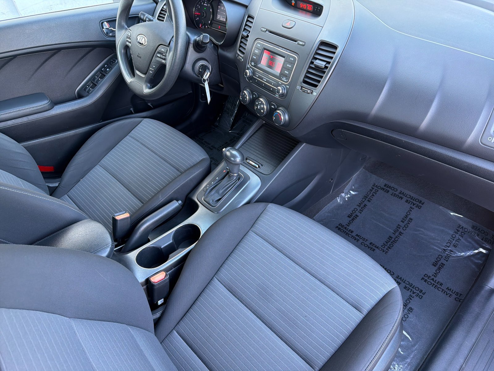 Used 2015 Kia Forte LX w/ Popular Package FWD image 17