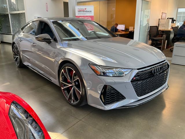 Used 2022 Audi RS 7 Sportback AWD/4WD image 3