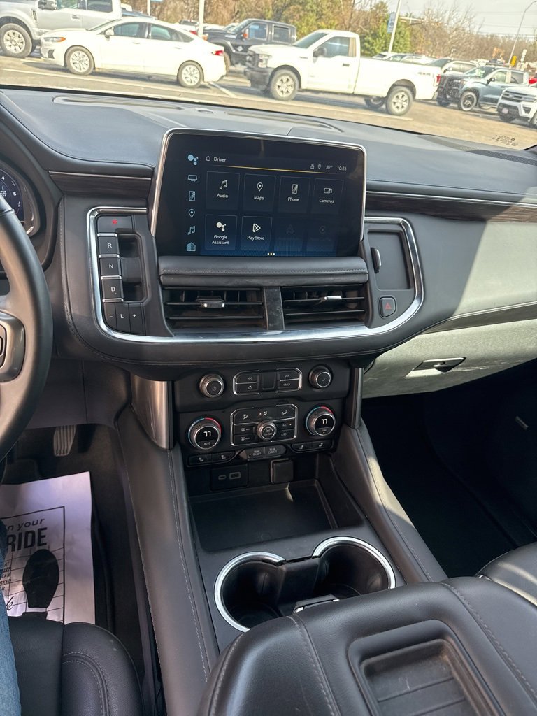 Used 2024 Chevrolet Tahoe Z71 w/ Luxury Package image 13