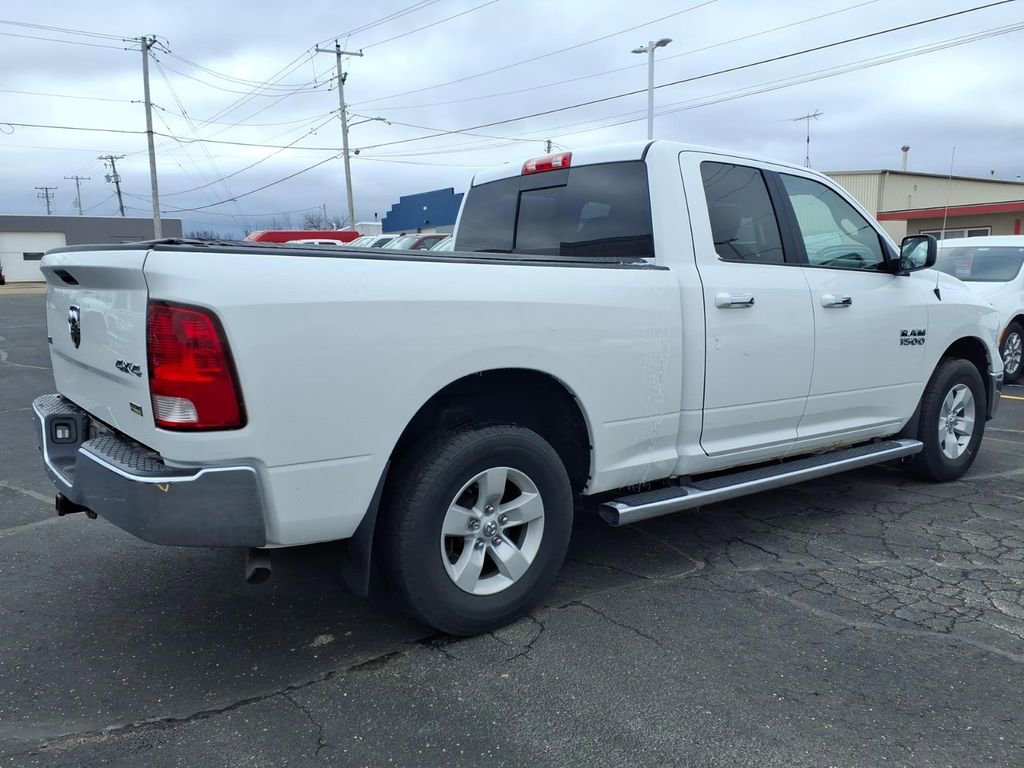 Used 2018 RAM 1500 Classic SLT image 3
