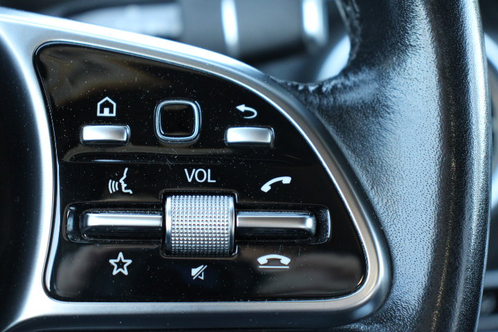 Used 2020 Mercedes-Benz GLC 300 GLC 300 image 26