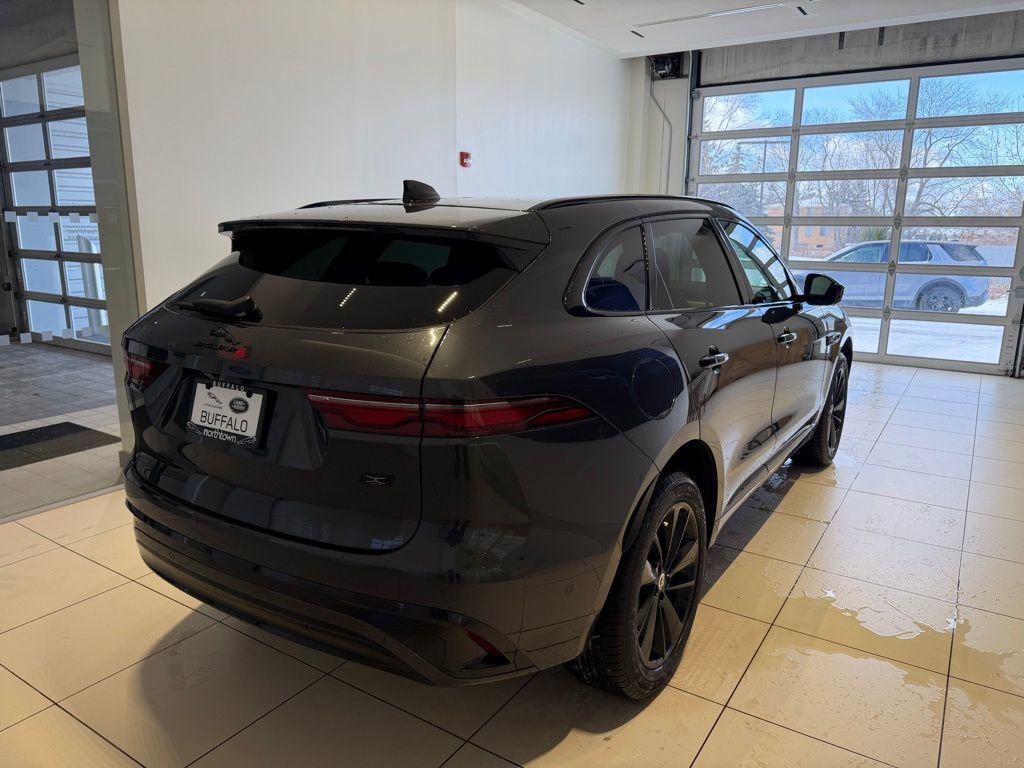 New 2026 Jaguar F-PACE R-Dynamic S image 5
