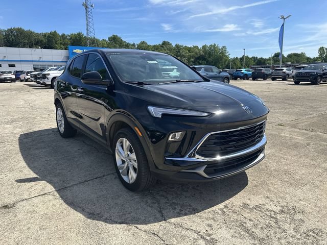Used 2024 Buick Encore GX Preferred AWD/4WD image 12