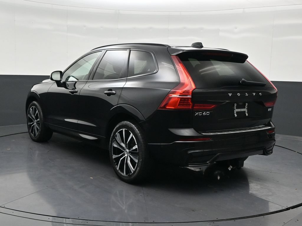 Certified 2024 Volvo XC60 B5 Plus w/ Protection Package Premier AWD/4WD image 3