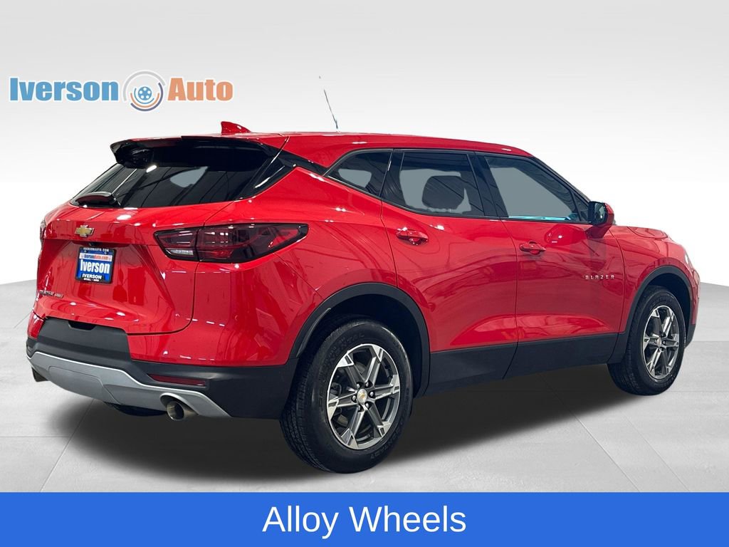 Used 2023 Chevrolet Blazer LT w/ Driver Confidence Package AWD/4WD image 10