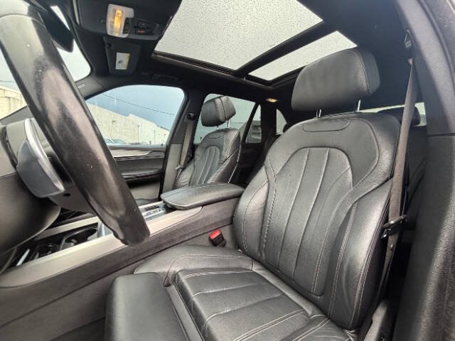 Used 2017 BMW X5 sDrive35i RWD image 16