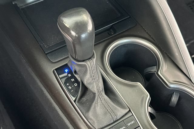 Certified 2024 Toyota Camry SE FWD image 25