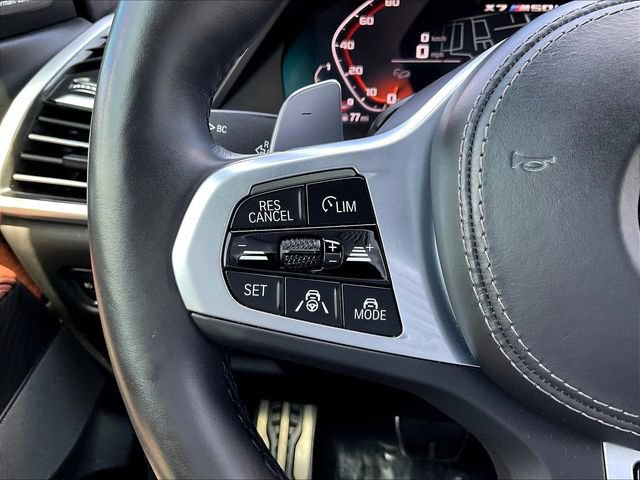 Used 2022 BMW X7 M50i AWD/4WD image 13