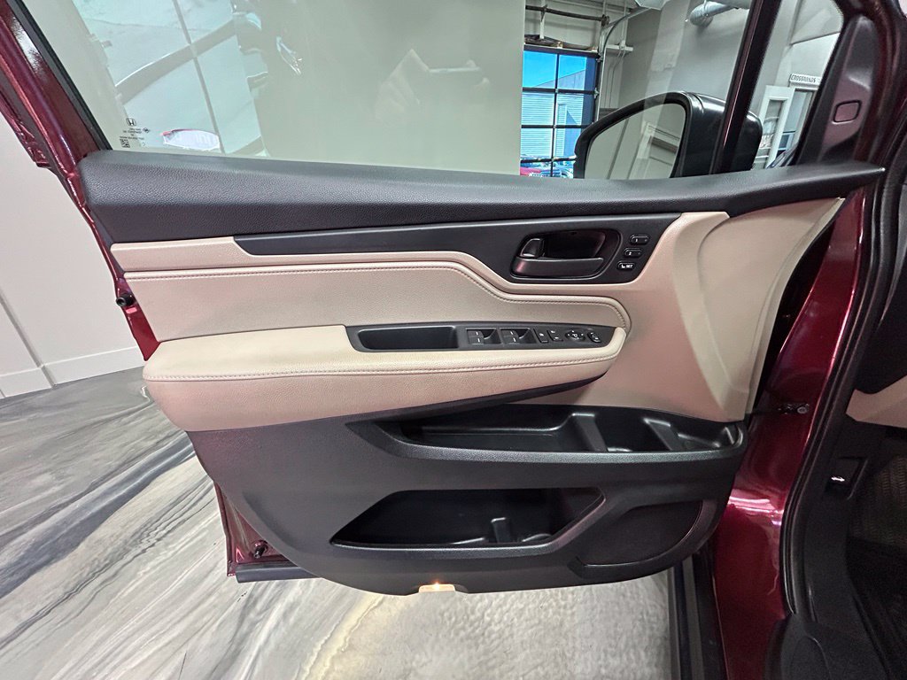 Used 2018 Honda Odyssey EX-L image 53