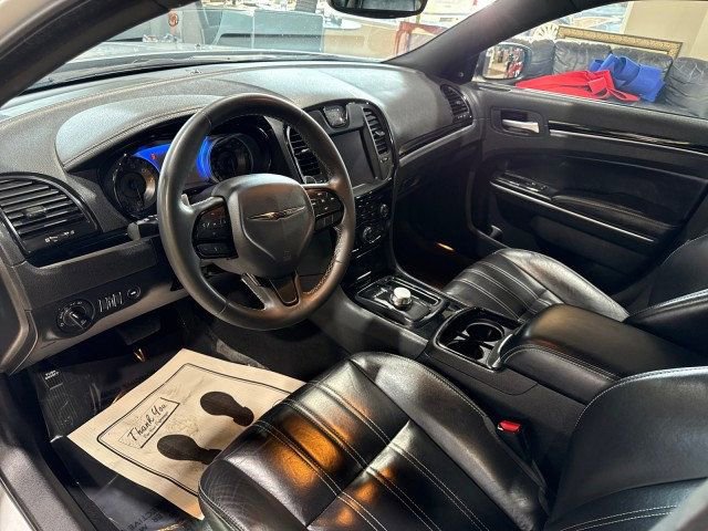 Used 2023 Chrysler 300 S image 20