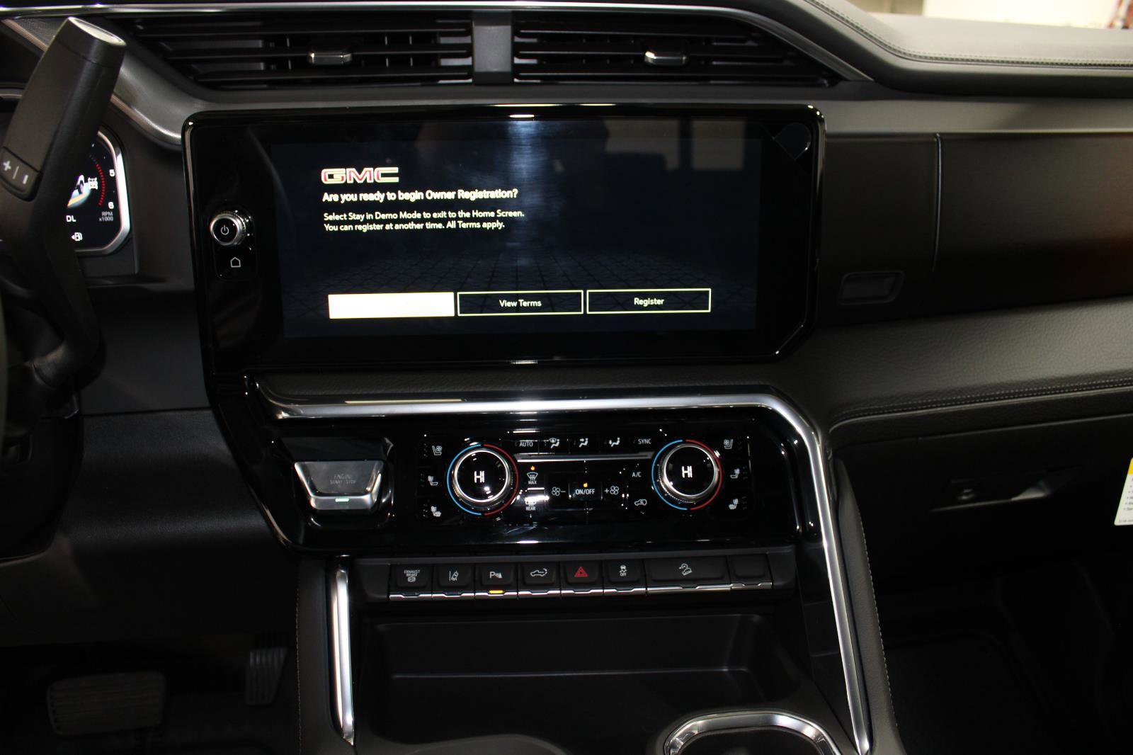 New 2026 GMC Sierra 2500 Denali w/ Denali Reserve Package image 38