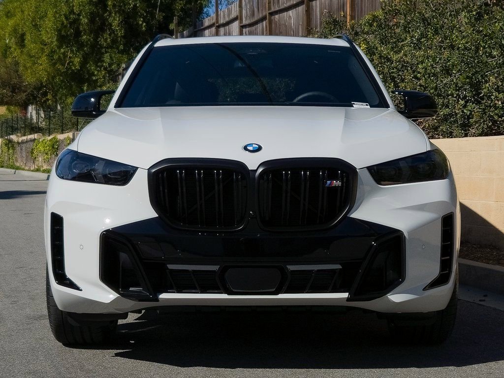New 2026 BMW X5 M60i AWD/4WD image 3