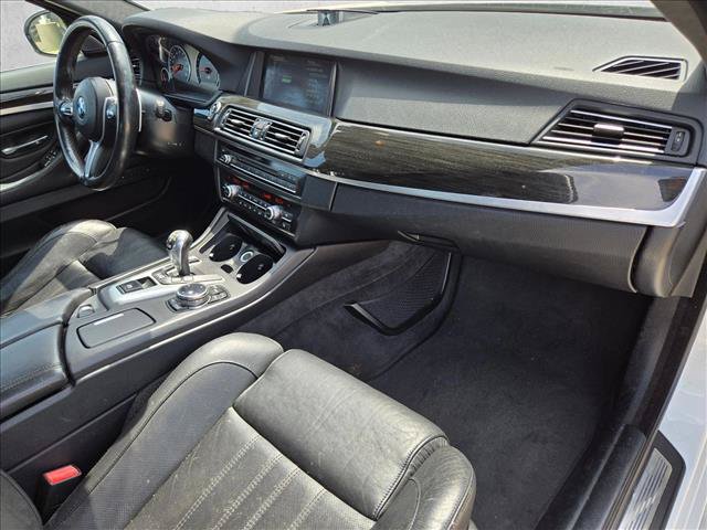 Used 2014 BMW M5 RWD image 21
