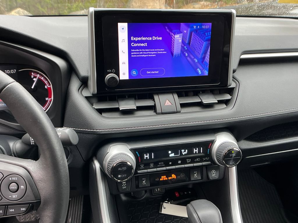 Used 2024 Toyota RAV4 XLE w/ Convenience Package image 16