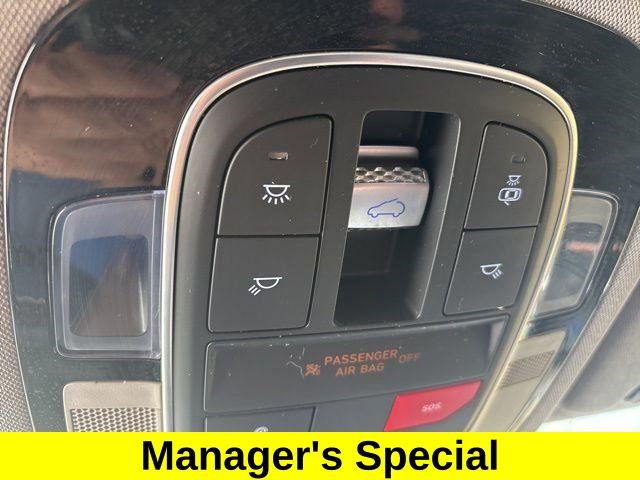 Used 2023 Hyundai Santa Fe Limited image 29