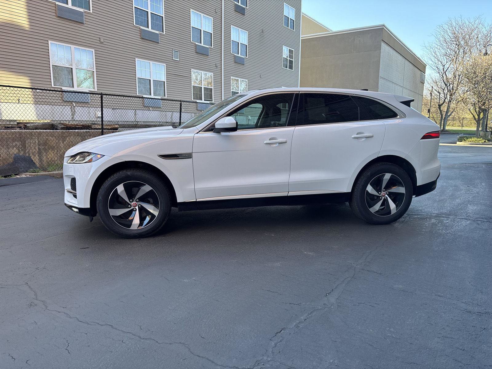 Used 2023 Jaguar F-PACE S AWD/4WD image 3