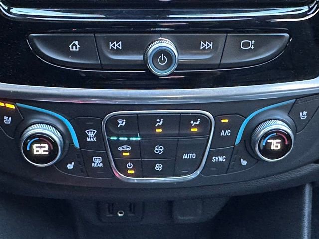 Used 2019 Chevrolet Traverse Premier w/ Redline Edition AWD/4WD image 16