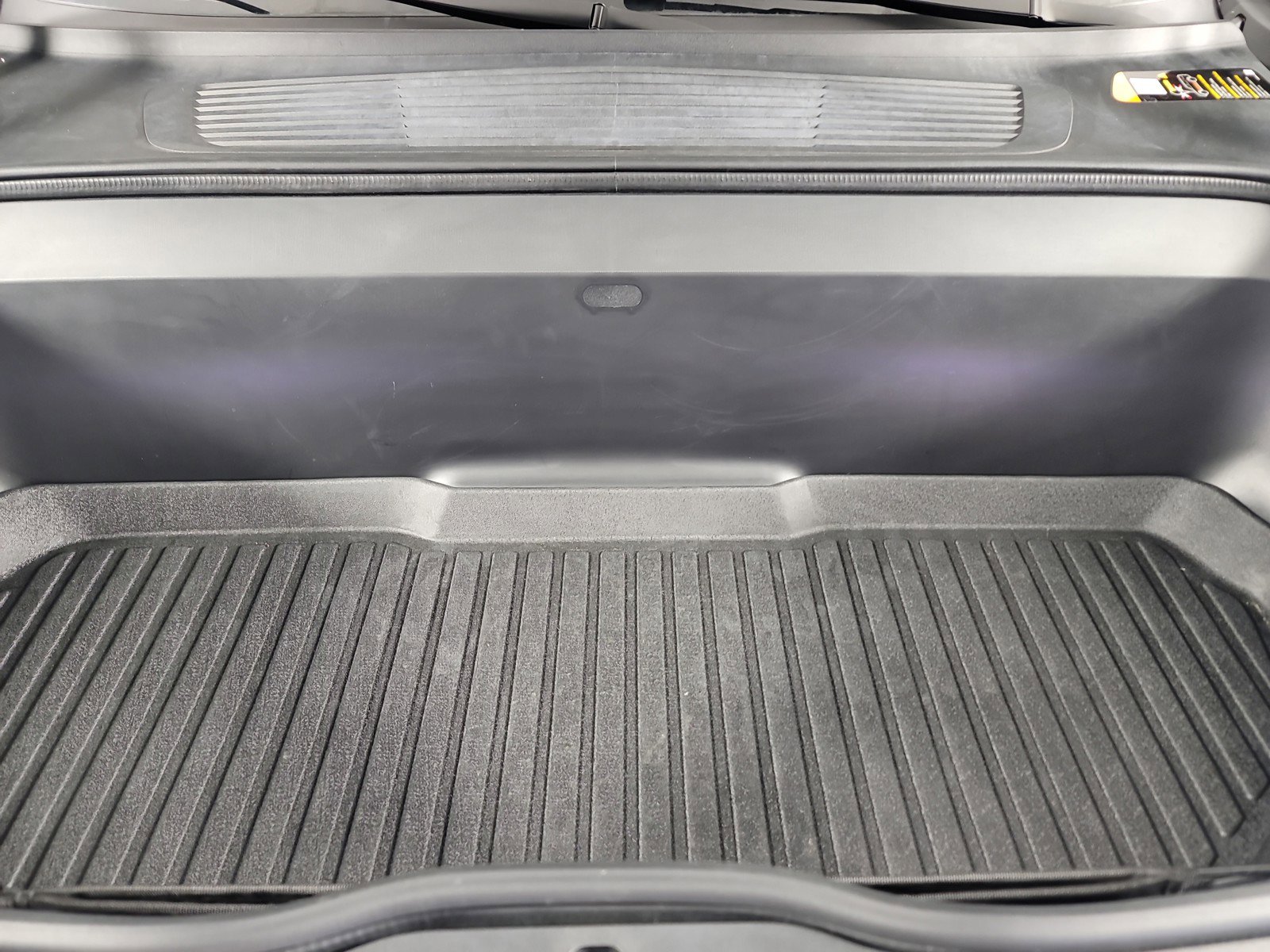 Used 2023 Rivian R1S Adventure AWD/4WD image 14