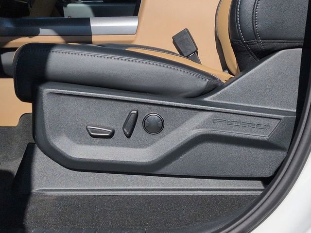New 2025 Ford F250 Lariat w/ Lariat Ultimate Package image 19