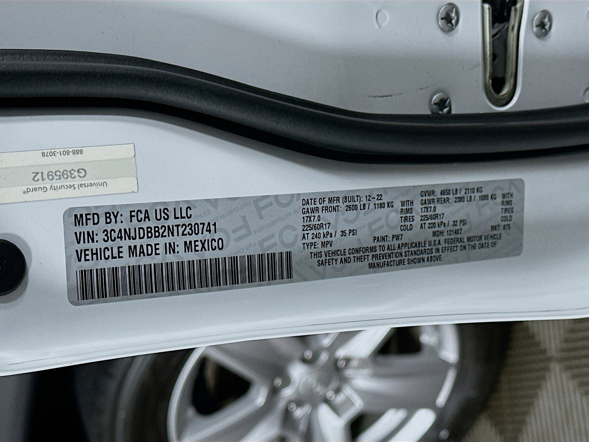 Used 2022 Jeep Compass Latitude image 12