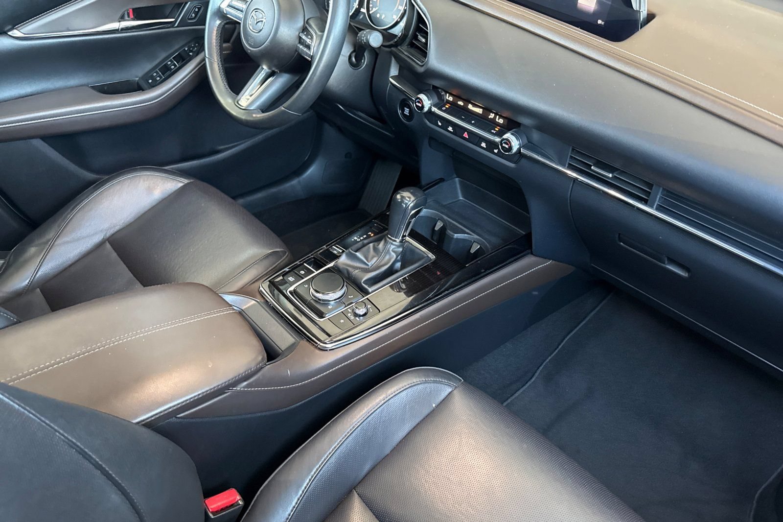 Used 2023 MAZDA CX-30 AWD 2.5 S w/ Premium Package image 13