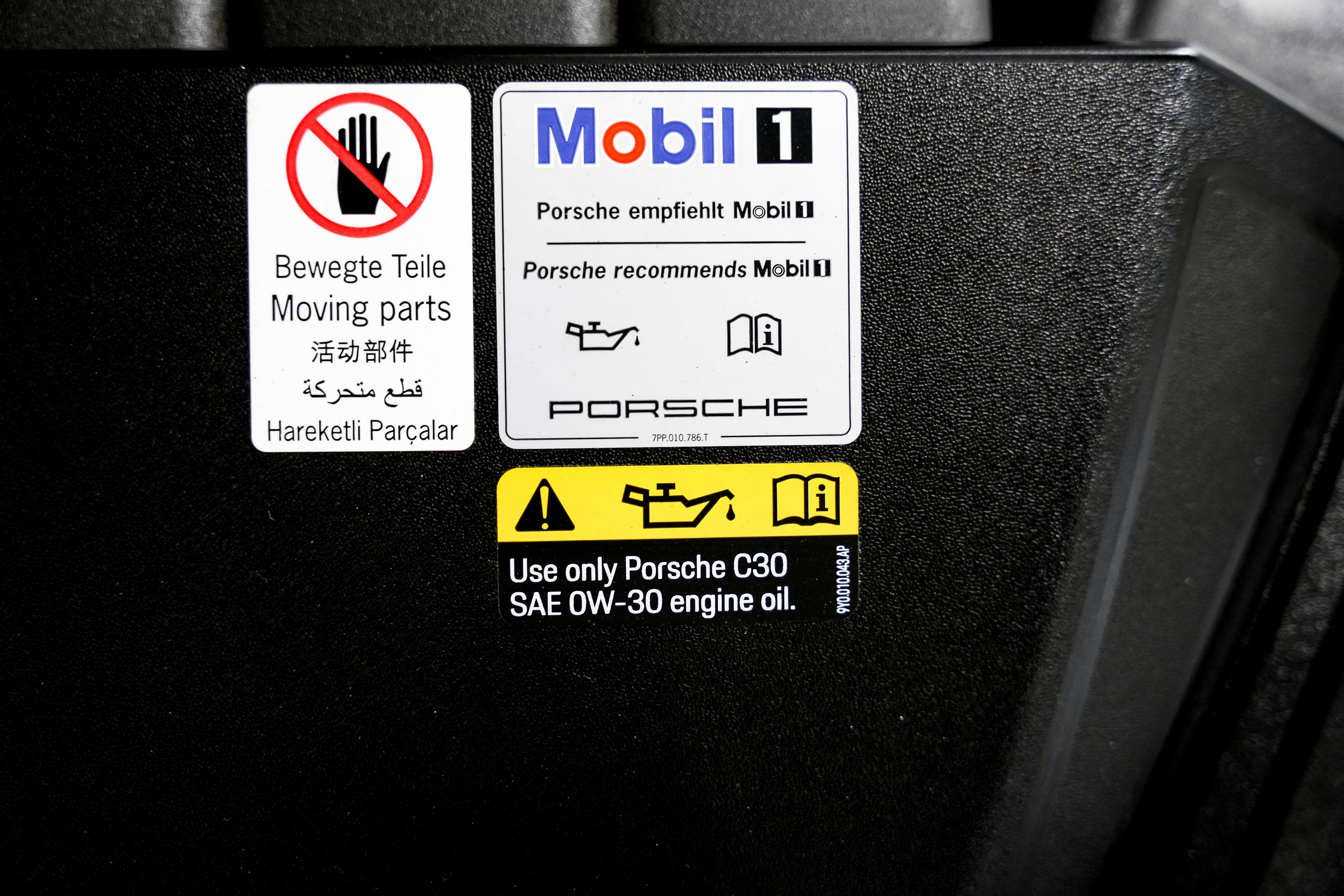 Used 2022 Porsche Cayenne S image 45