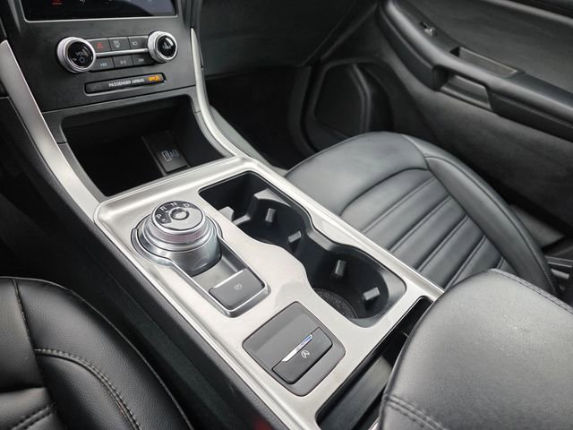 Used 2024 Ford Edge SEL w/ Convenience Package image 23