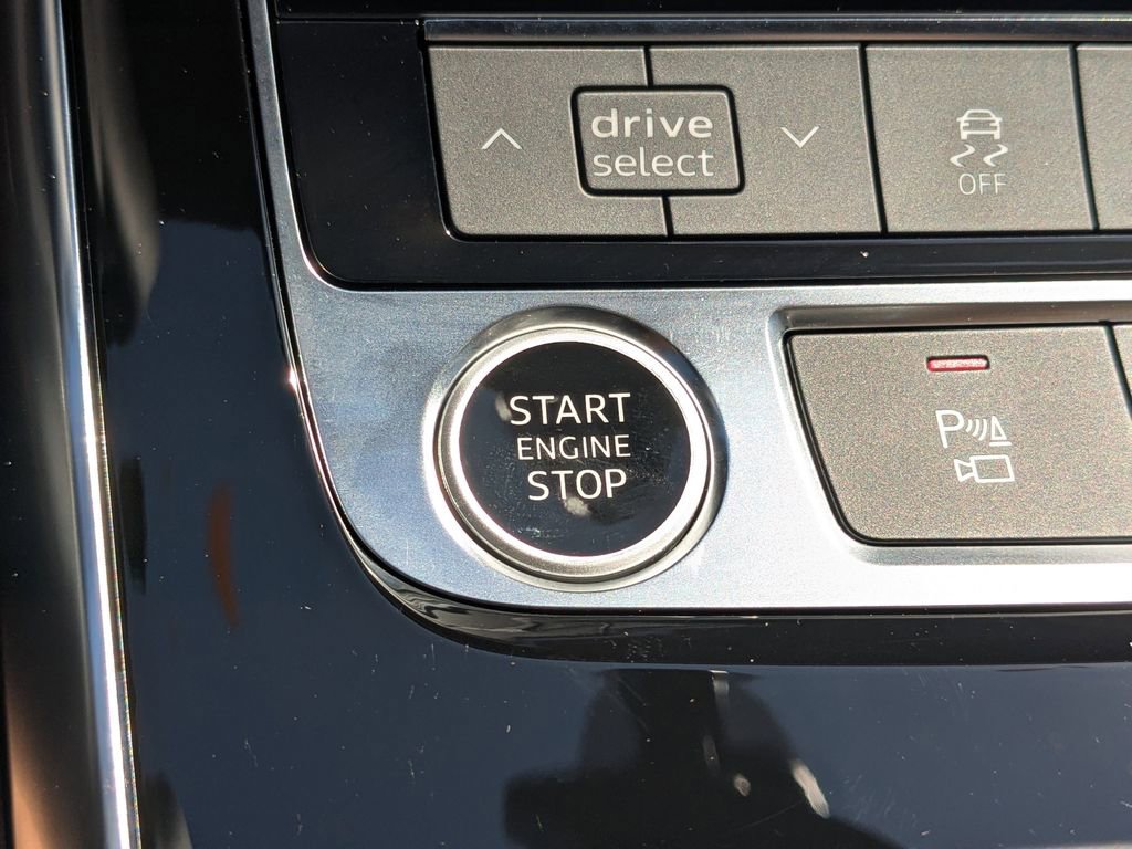 Used 2025 Audi Q7 3.0T Premium Plus w/ Premium Plus Package image 16