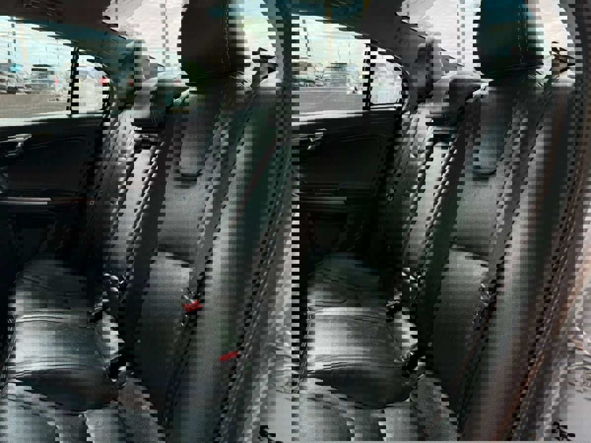 Used 2017 Volvo S60 T5 Dynamic w/ Vision Package FWD image 43