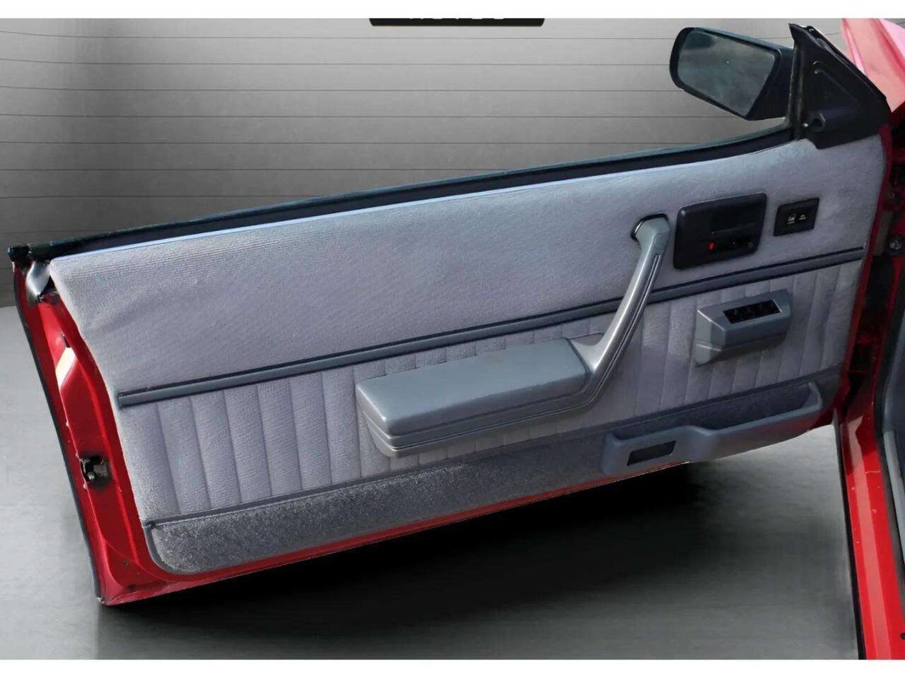 Used 1989 Pontiac Sunbird GT image 13