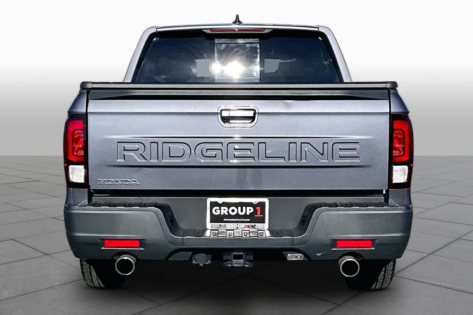 Certified 2025 Honda Ridgeline RTL image 5
