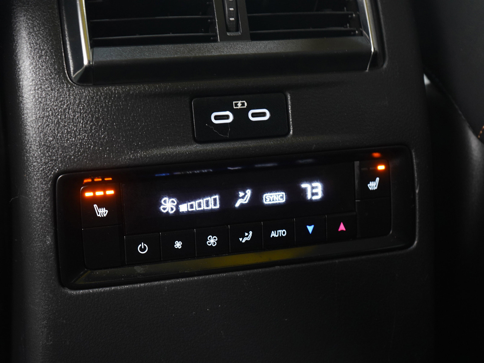 Certified 2024 MAZDA CX-90 3.3 Turbo w/ Premium Plus Pkg image 24