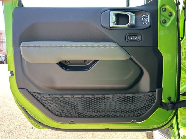 New 2025 Jeep Gladiator Mojave w/ Convenience Group image 18